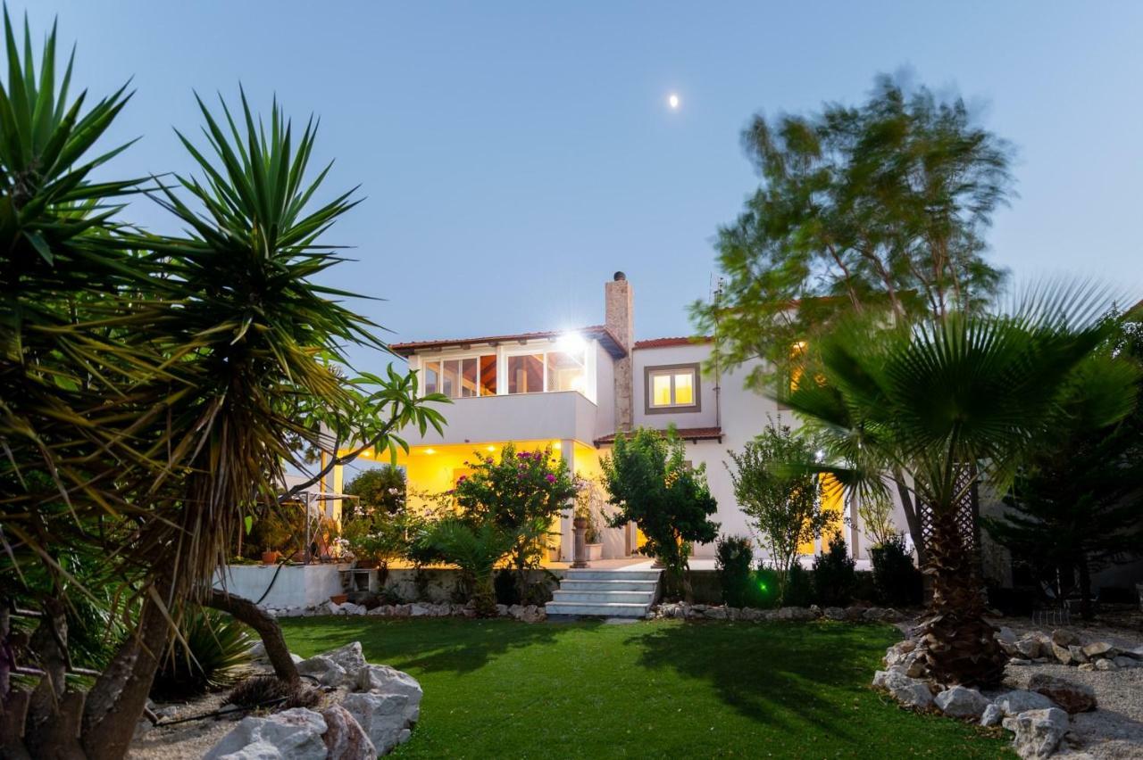 Nicole'S Garden Villa Kallithea  Exterior photo